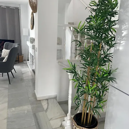 Beau Duplex Pres De La Apartment Sitio de Calahonda