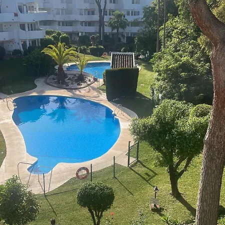 Apartment Beau Duplex Pres De La Sitio de Calahonda